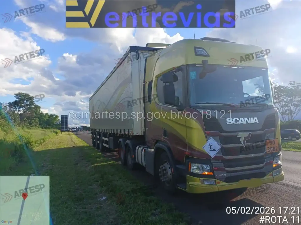 Carreta Scania rodovia anhanguera entrevias
