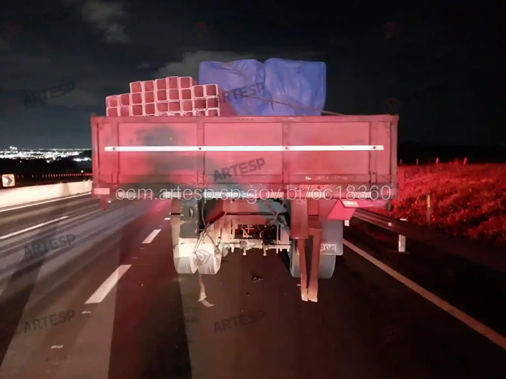 Carreta T113 rodovia anhanguera