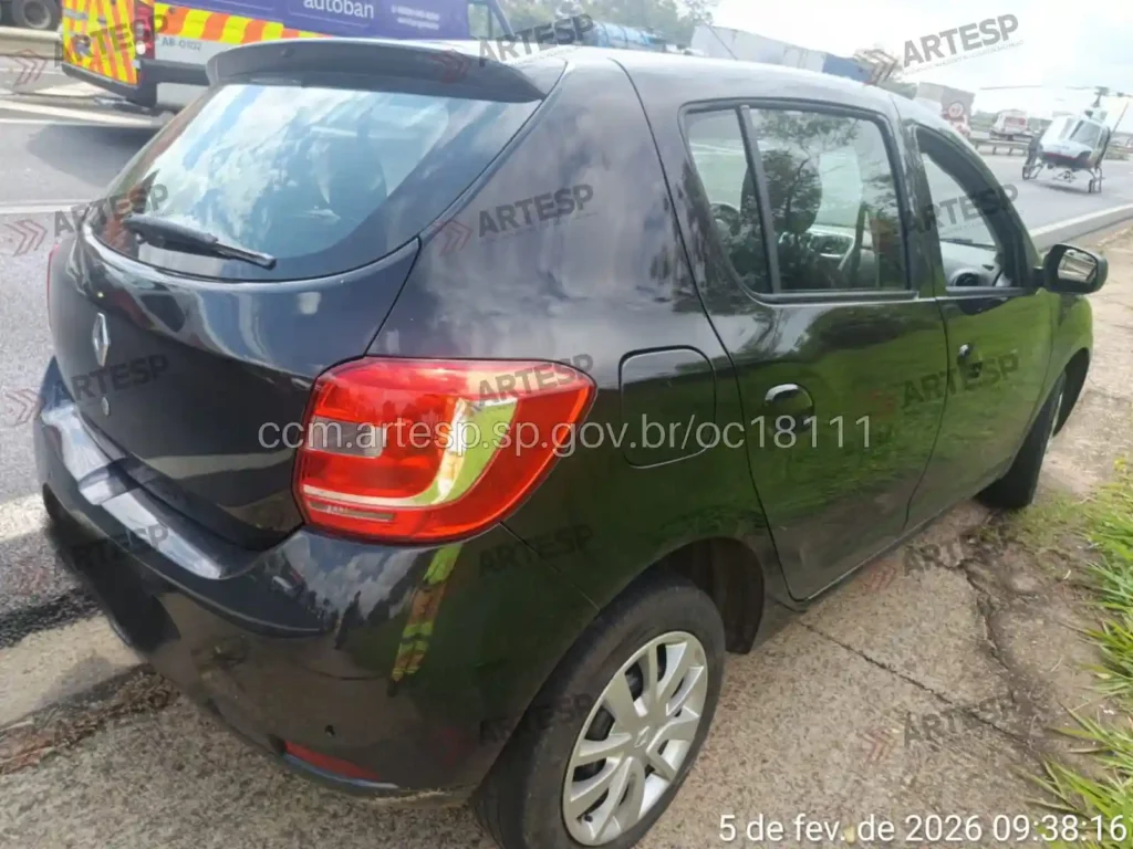 Renault Sandero rodovia anhanguera