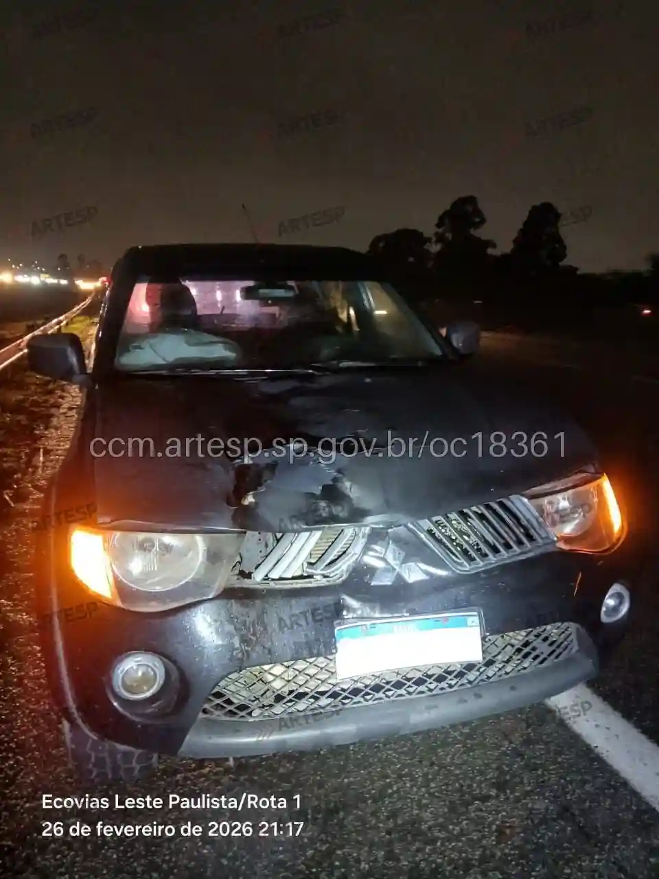 Utilitário Mitsubishi L200 rodovia ayrton senna