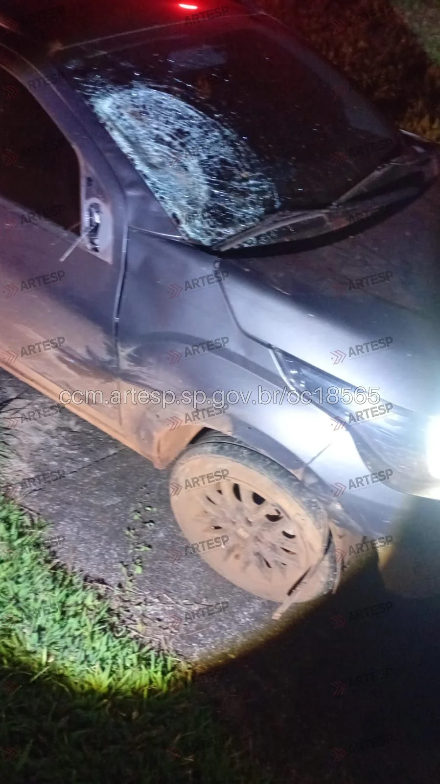 Automóvel Fiat Mobi rodovia anhanguera Guará