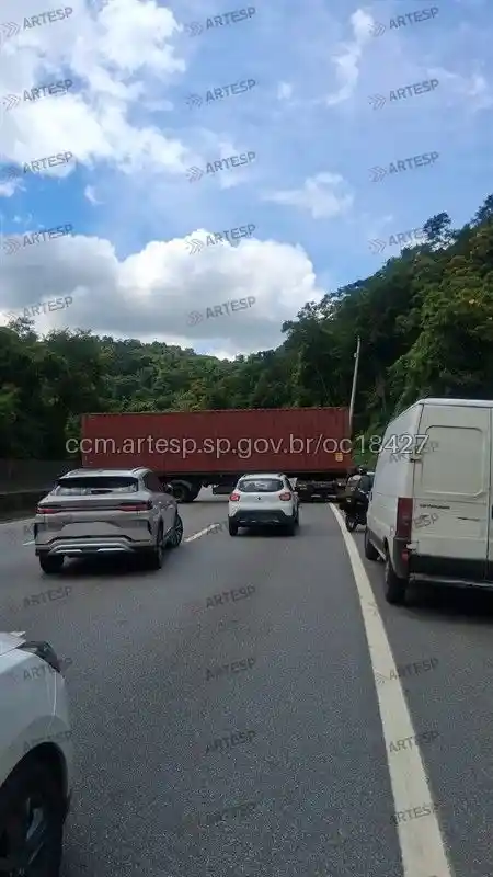 Carreta Iveco cônego domênico rangoni