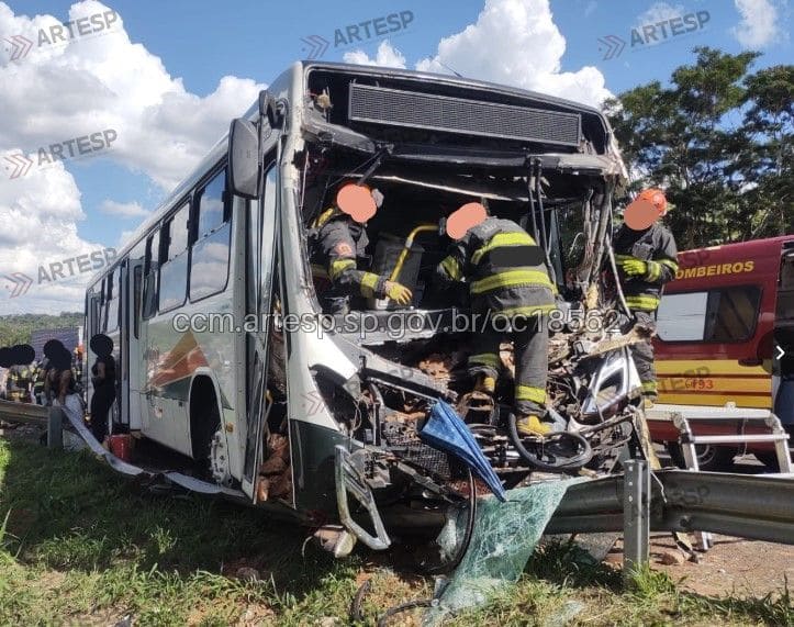 Ônibus Mercedes-Benz Marcopolo Torino rodovia raposo tavares