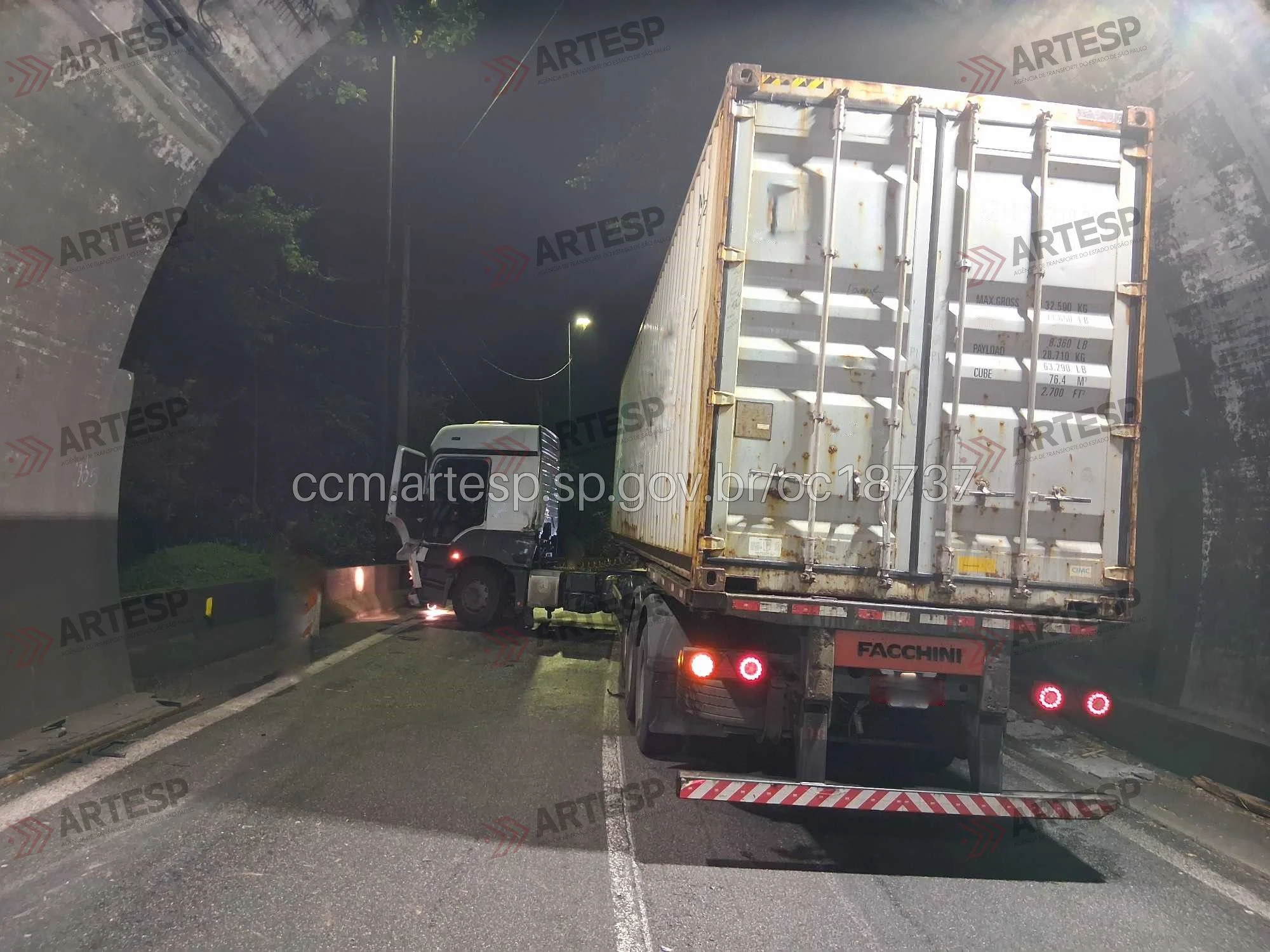 choque carreta rodovia anchieta