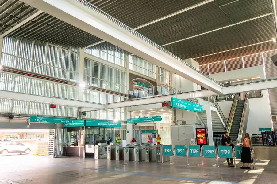 estação João Dias linha 9-esmeralda viamobilidade