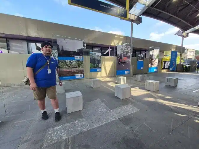 estudante ônibus