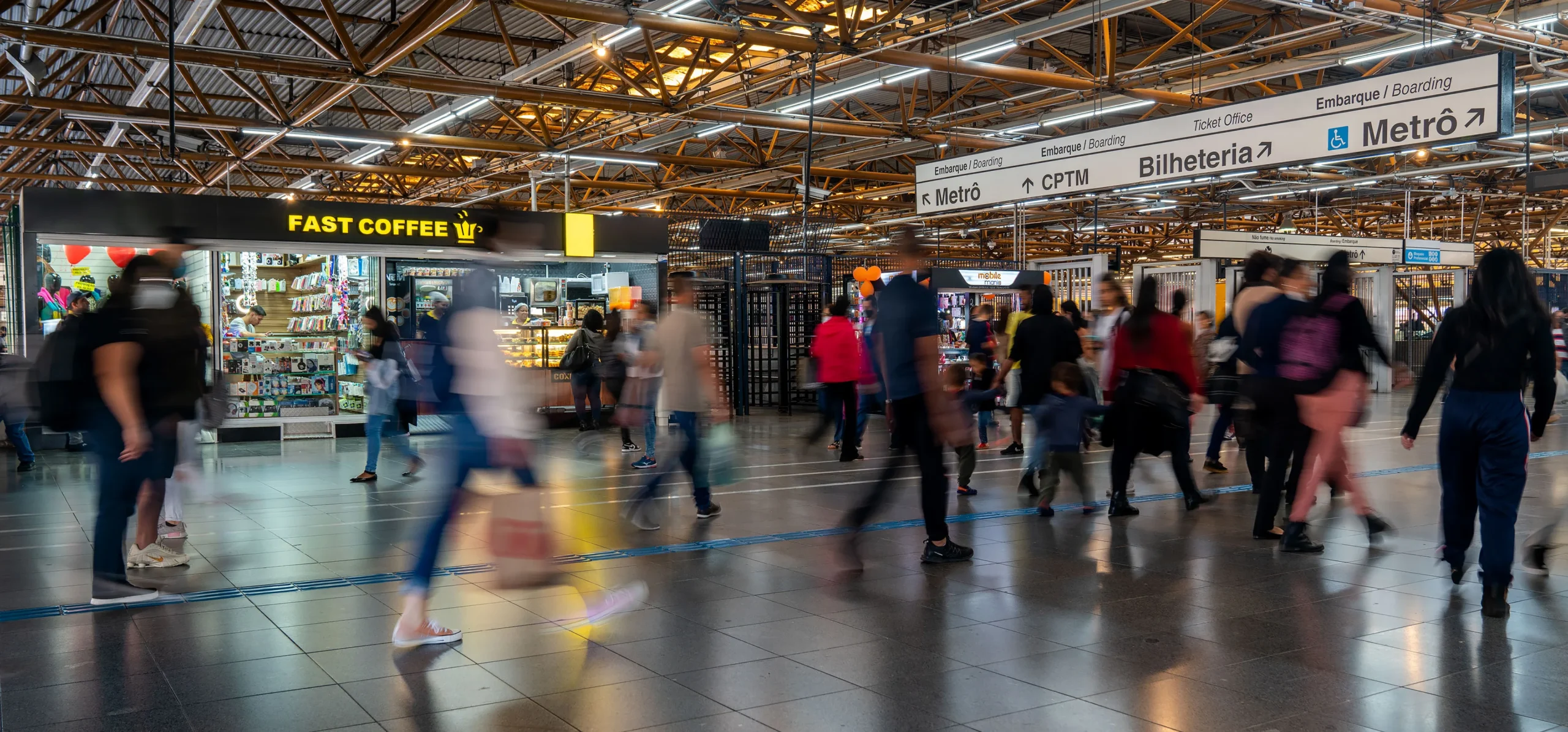 roda de leitura na estação Tatuapé