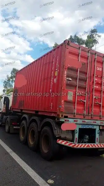rodovia dos Bandeirantes Itupeva Carreta Volvo 310