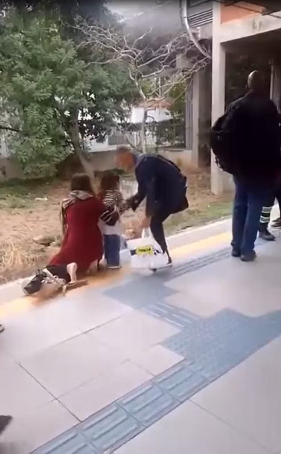 estação Villa Lobos-Jaguaré criança