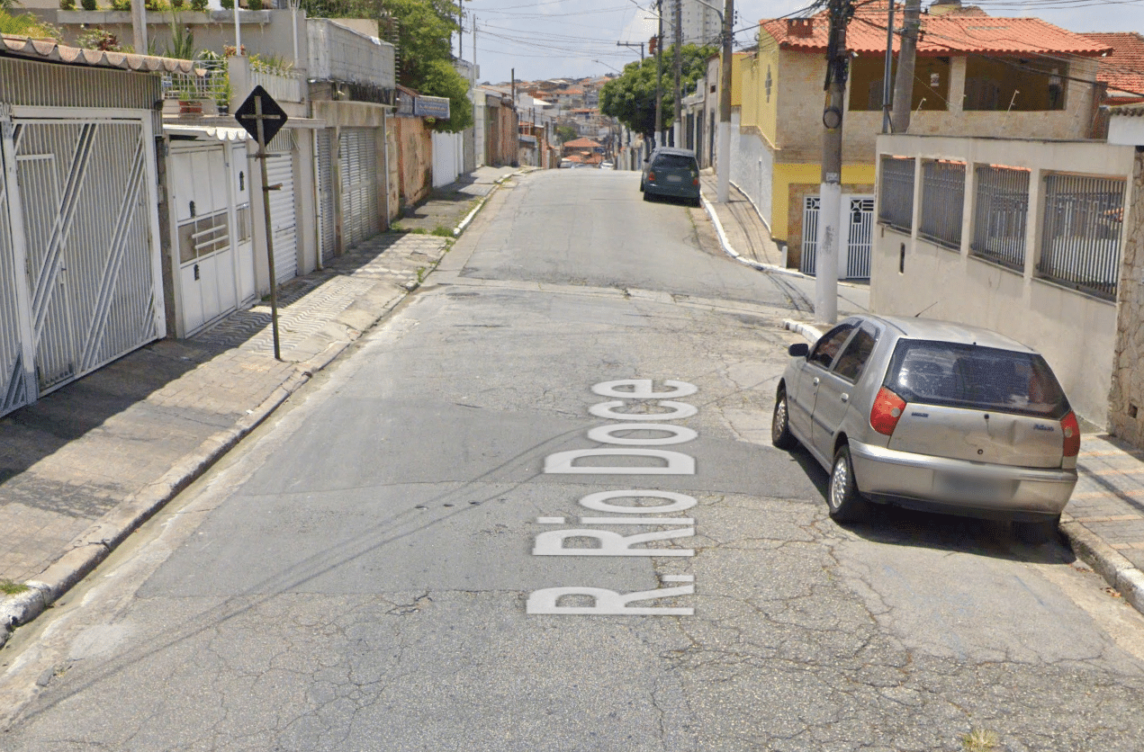 Rua Rio Doce no bairro Tucuruvi