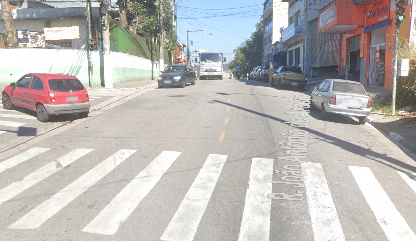 Rua João Antônio de Araújo em Diadema