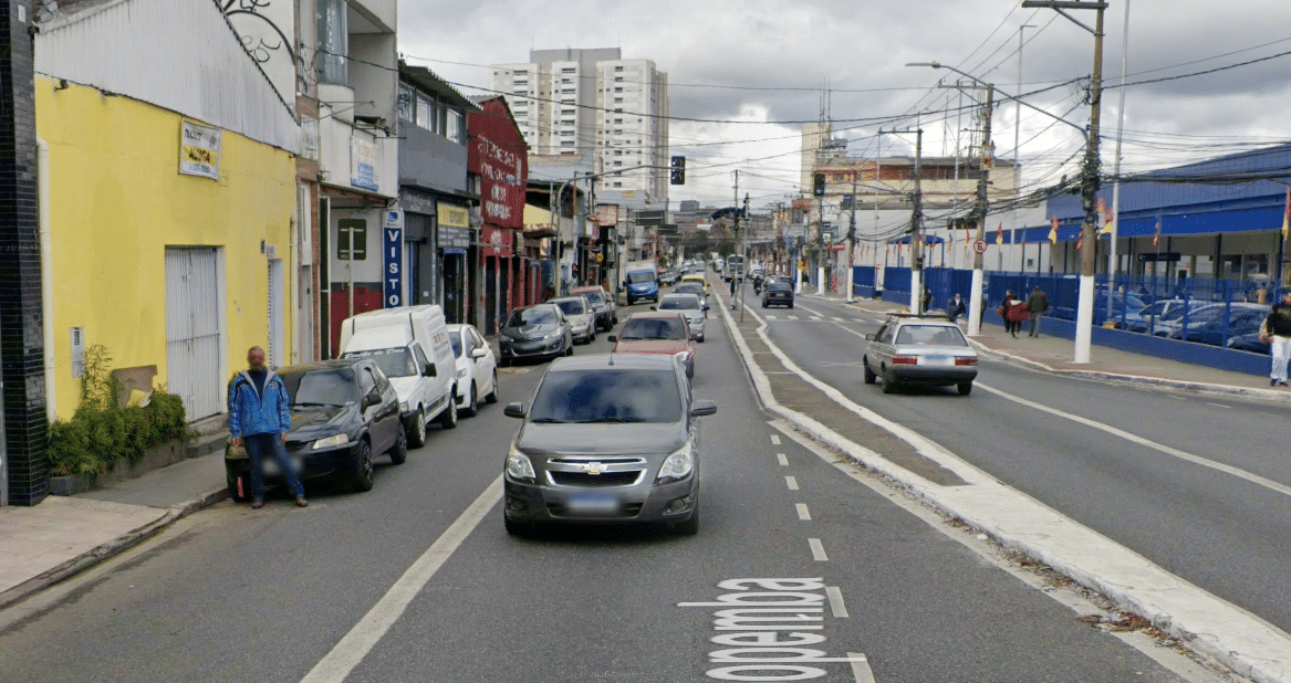 Avenida Sapopemba no Jardim Adutora