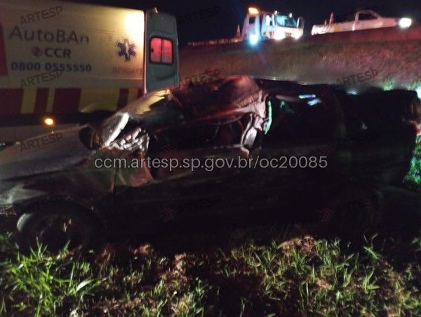 Automóvel Corsa rodovia dos bandeirantes santa