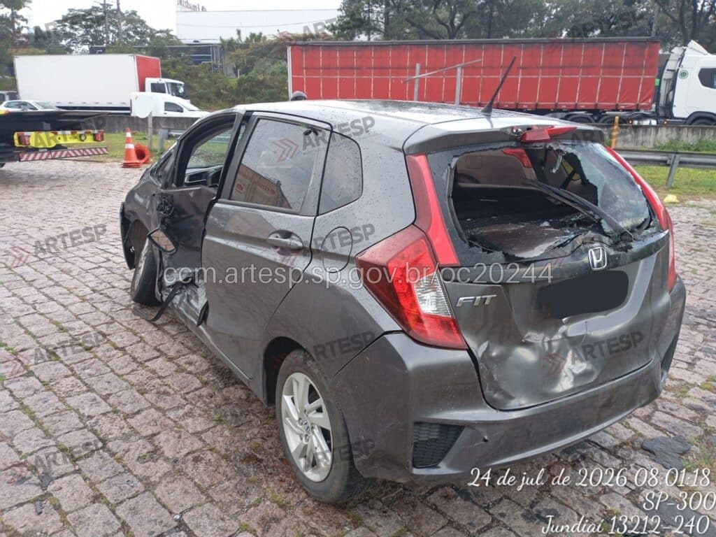 Automóvel Honda Fit sp-300