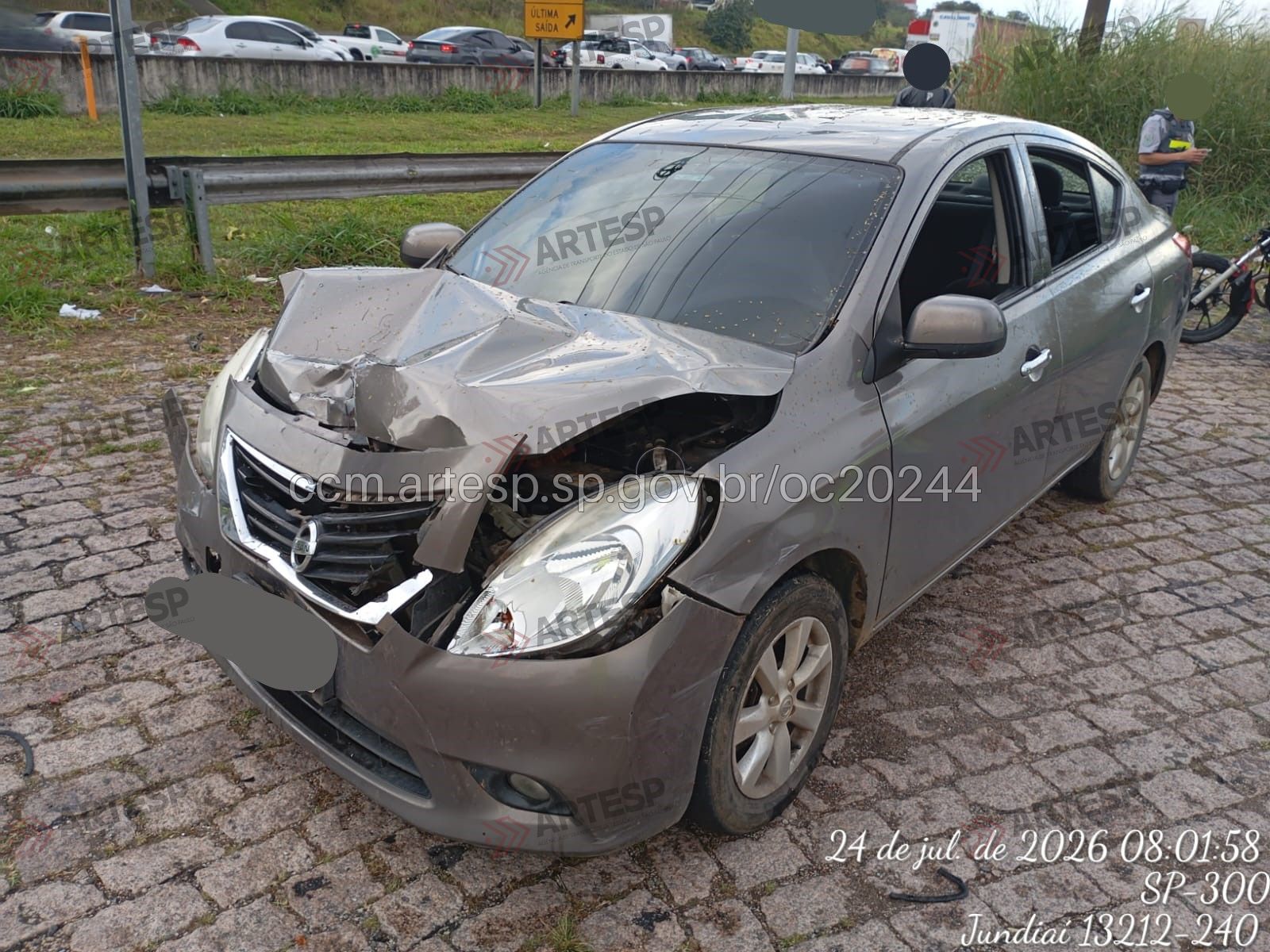 Automóvel Versa sp-300