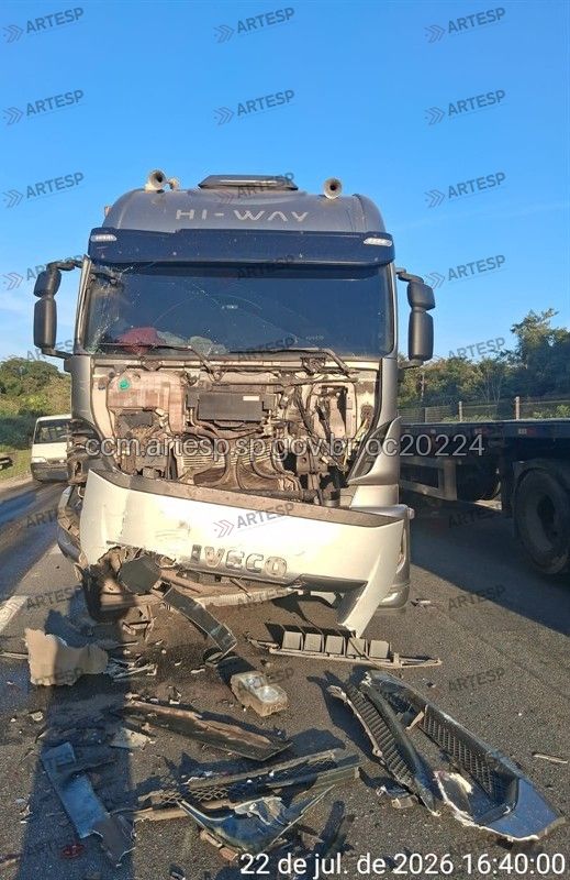 Carreta Iveco Stralis cônego domênico rangoni