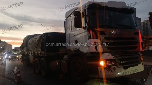 Carreta Scania R400 castelo branco