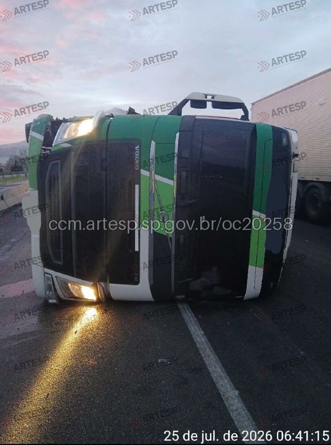 Carreta rodovia dos Bandeirantes Jundiaí