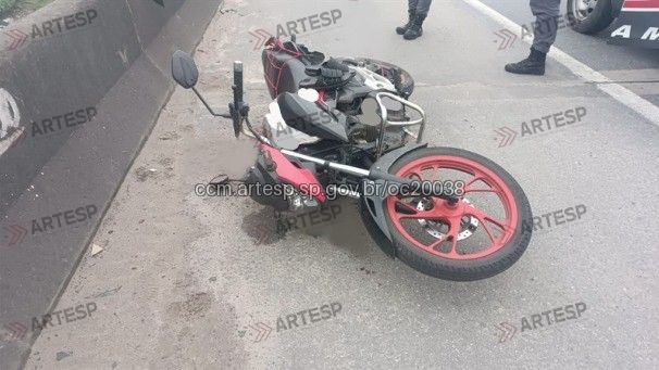 Moto Honda CG 160 rodovia dos Imigrantes