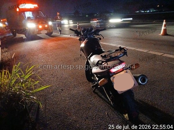Moto Honda rodovia castelo branco