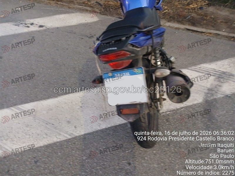 Moto Yamaha Fazer rodovia castelo branco