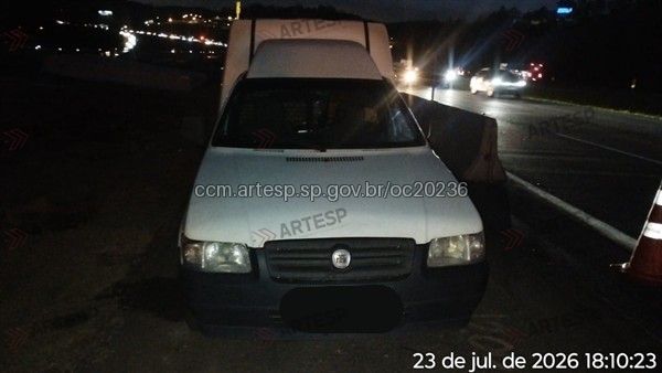 Utilitário Fiat Fiorino rodovia dos Bandeirantes