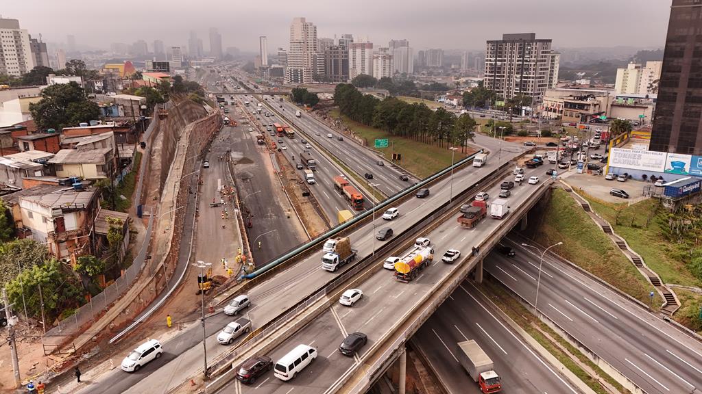 ampliação da Rodovia Castelo Branco barueri