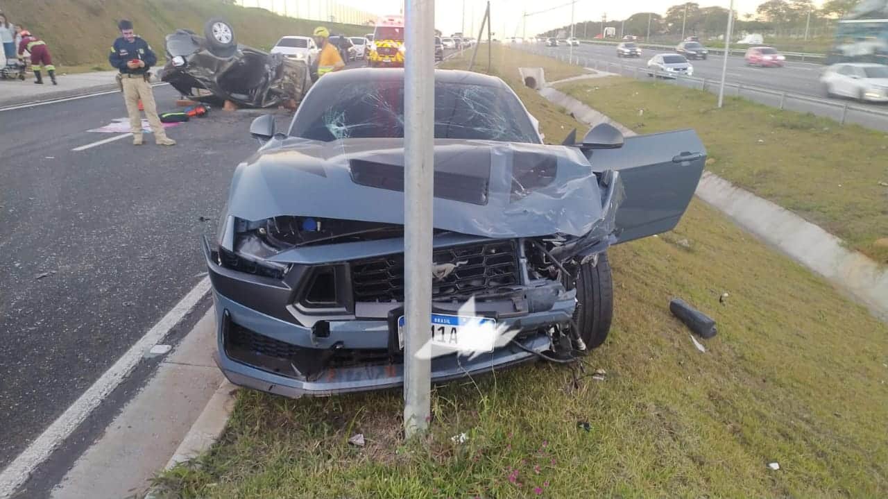 carros rodovia dutra