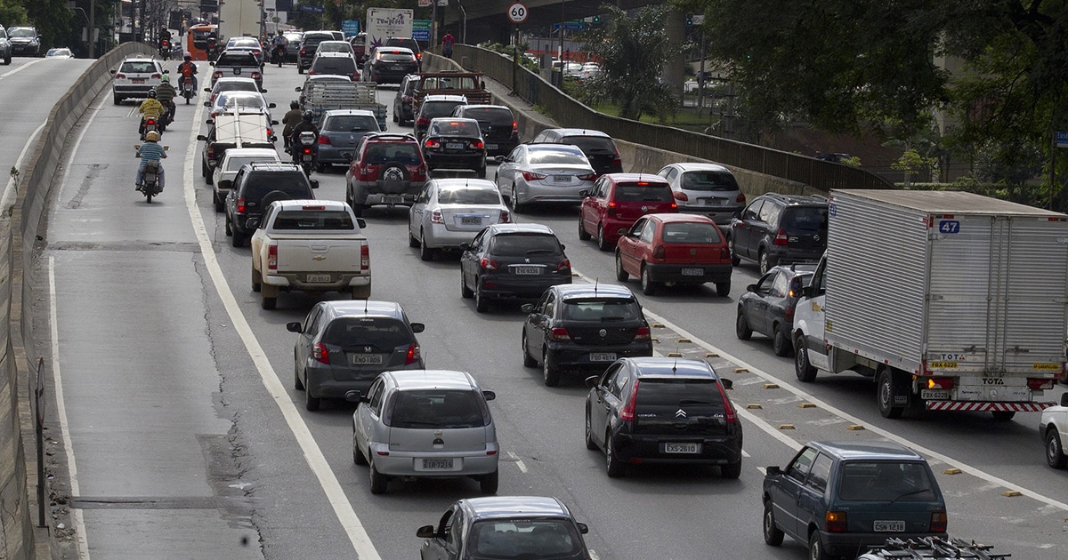 idade média da frota brasileira trânsito são paulo
