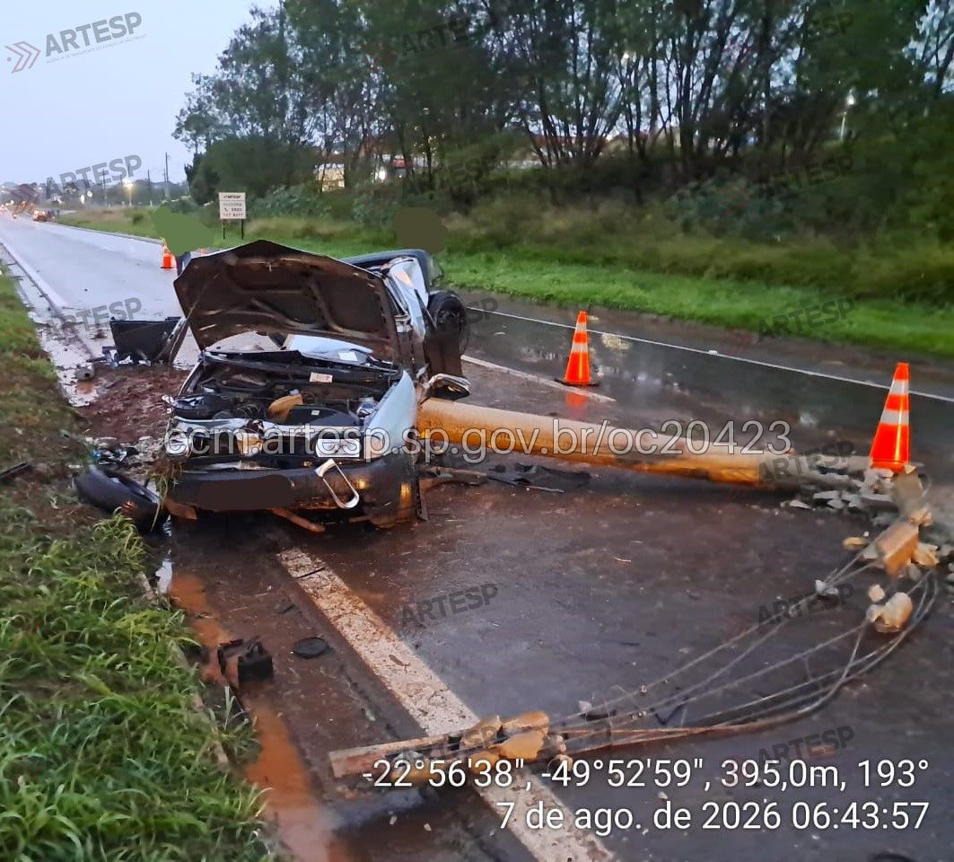 Automóvel VW Gol rodovia raposo tavares ourinhos