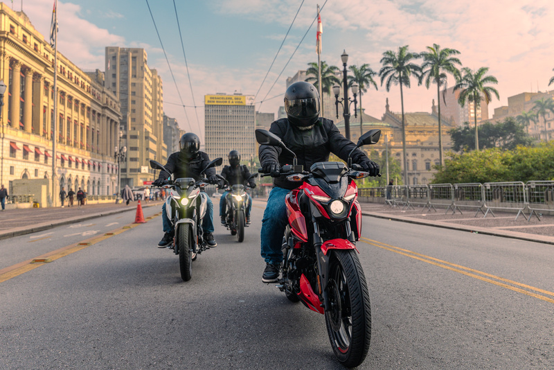 Bajaj bate recorde