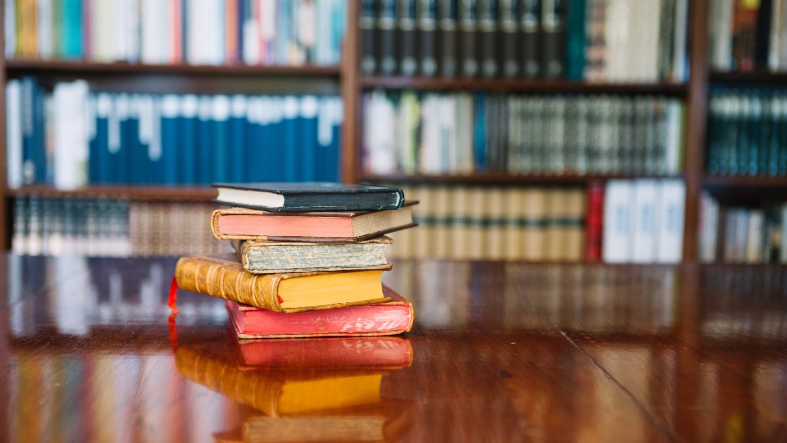 Bancada Literária com distribuição