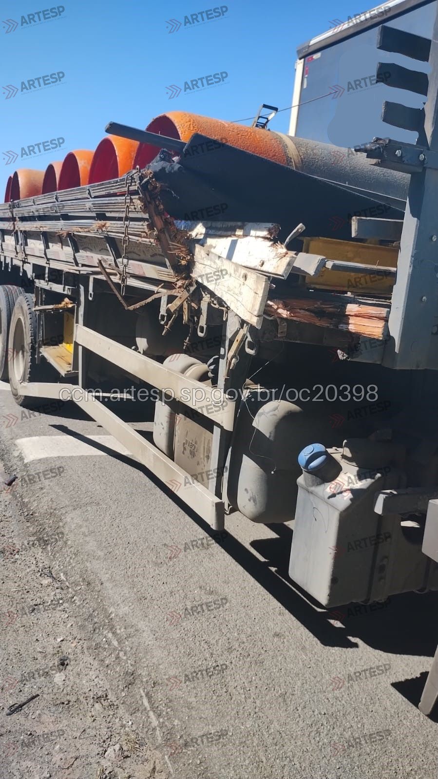 Caminhão Iveco Tector