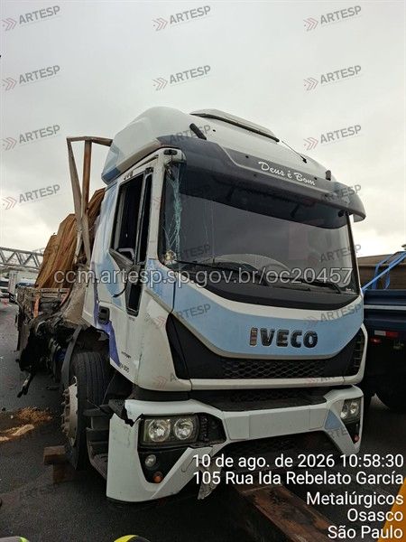 Caminhão Iveco rodoanel