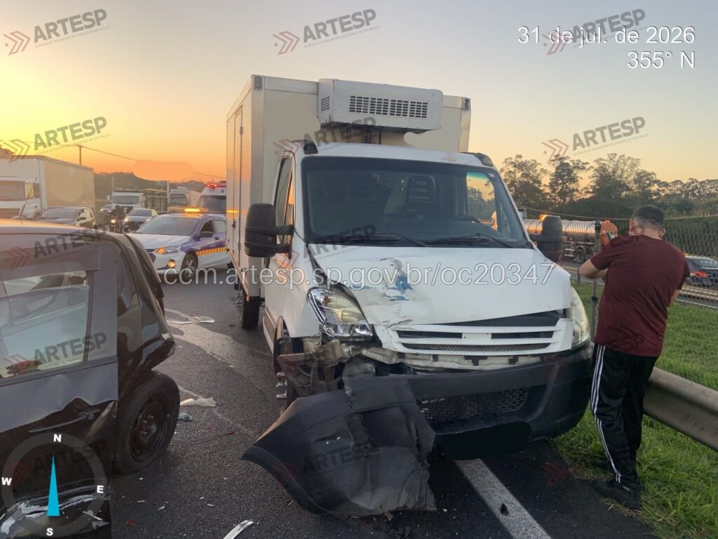 Caminhão Iveco rodovia anhanguera