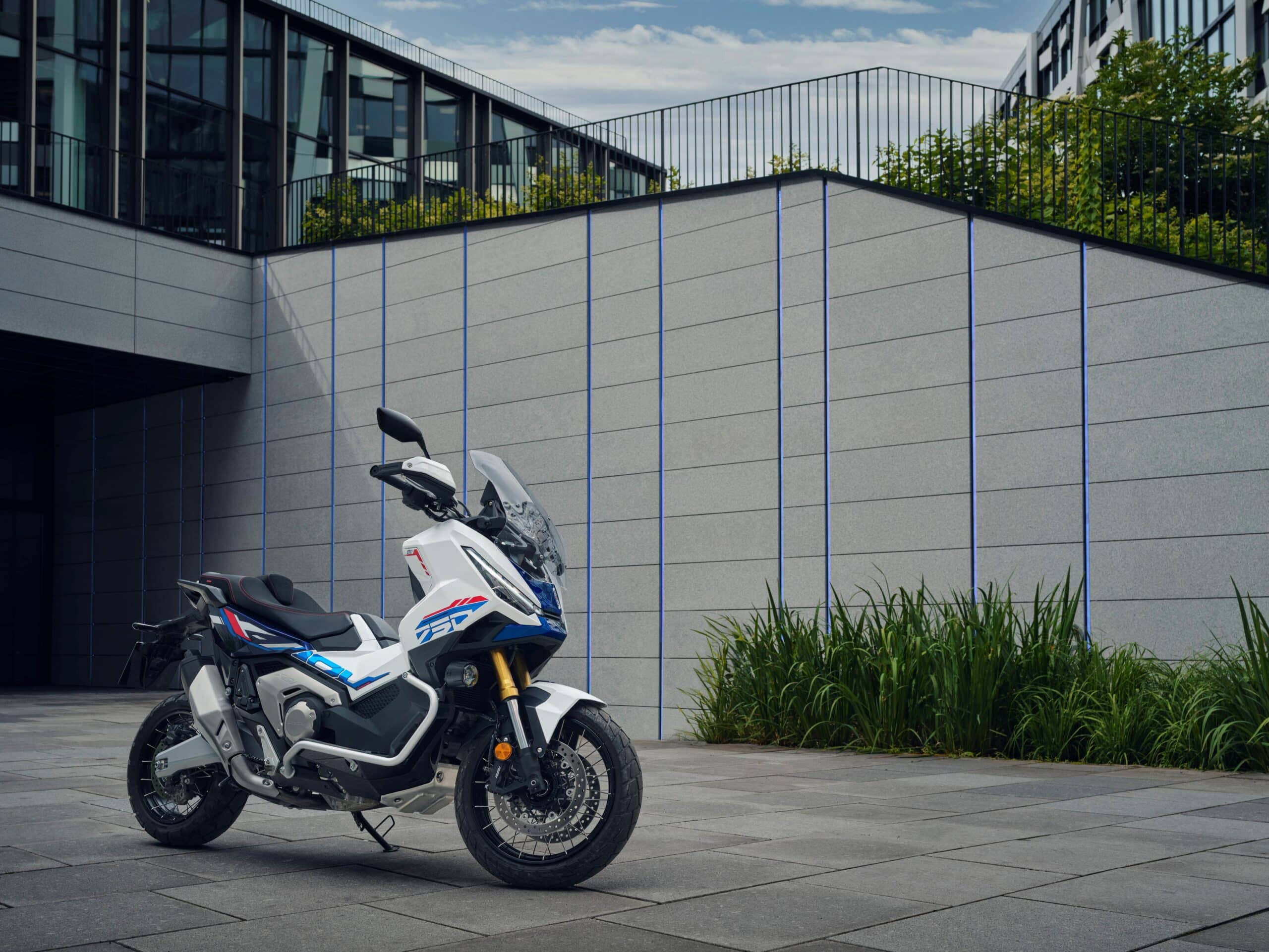 Honda X-ADV 2027