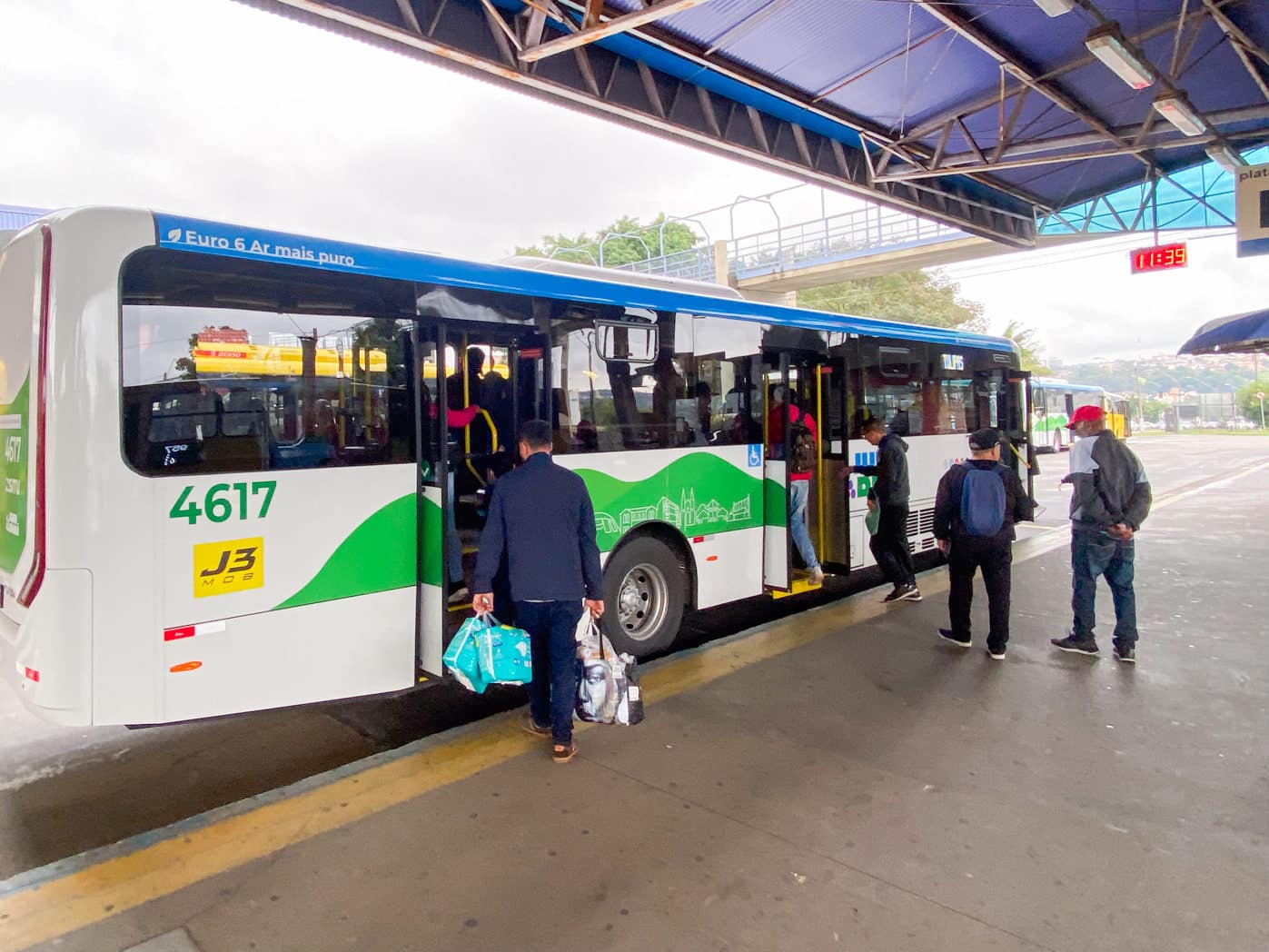 Linhas 704 e 528 jundiaí