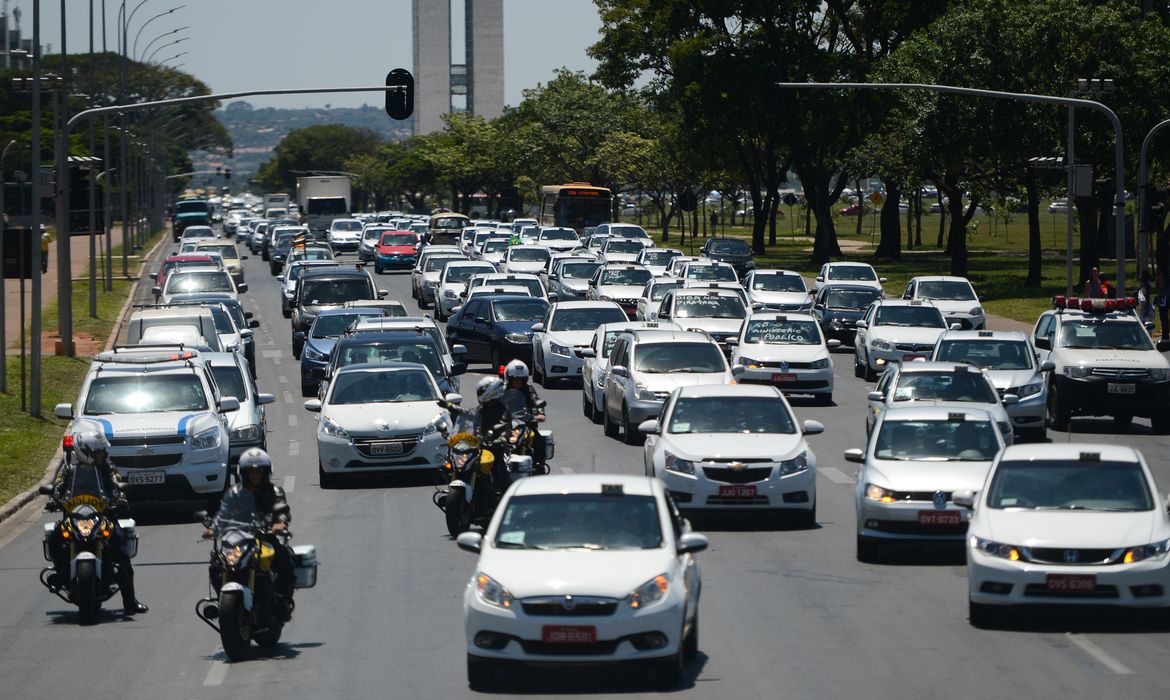 carros veículos crro veículo trânsito