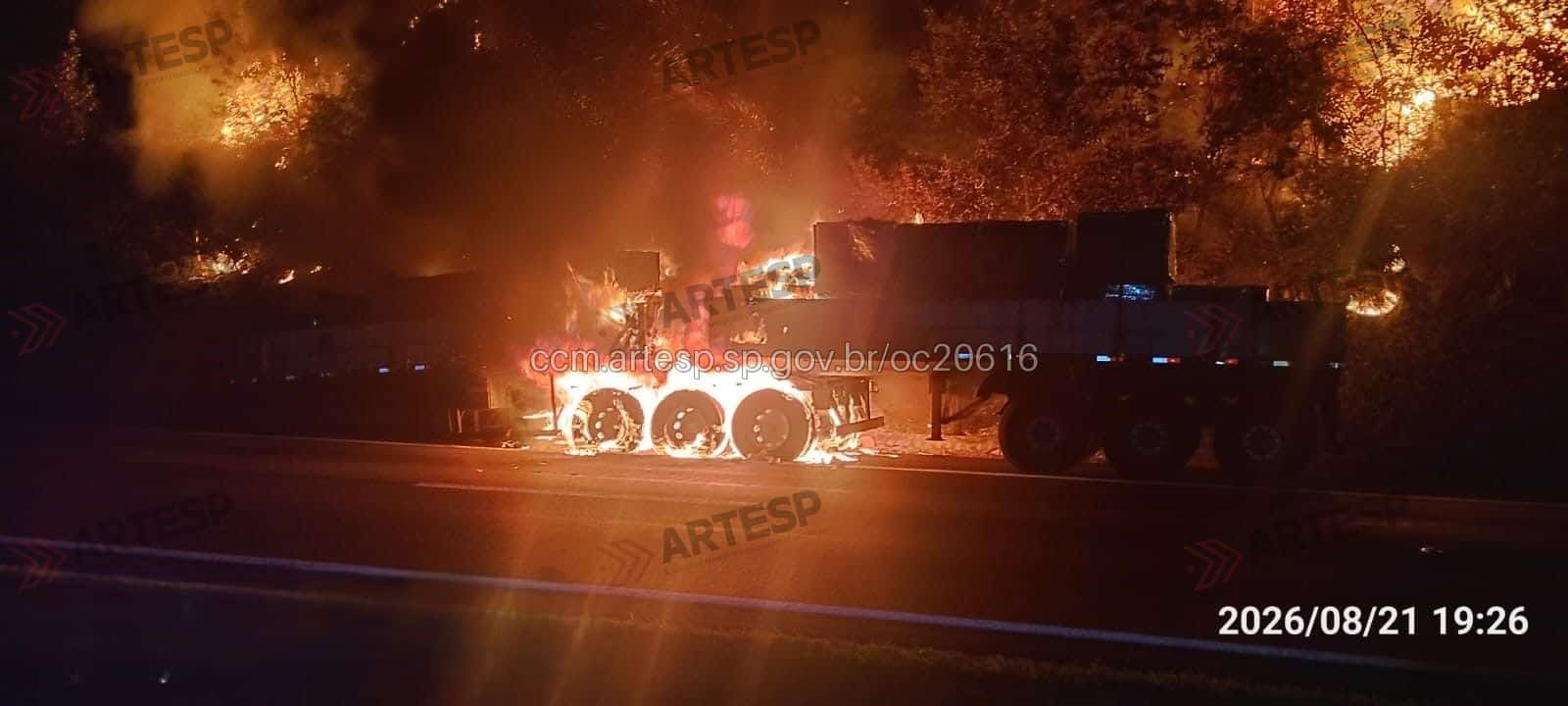 fogo em jarinu