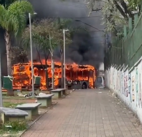 ônibus avenida nordestina fogo