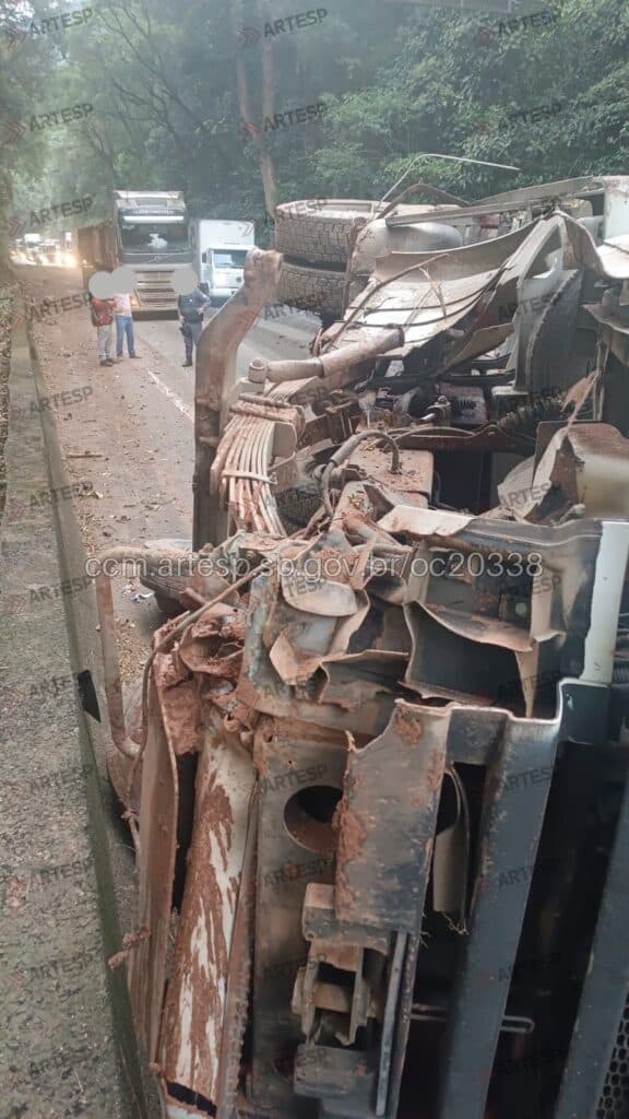 tombamento rodovia anchieta cubatão sp