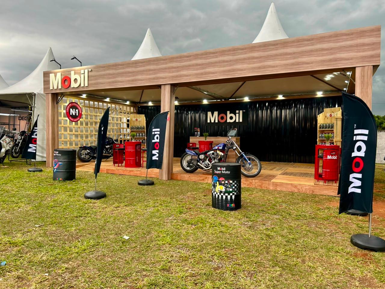 Mobil Lucky Friends Rodeo Motorcycle