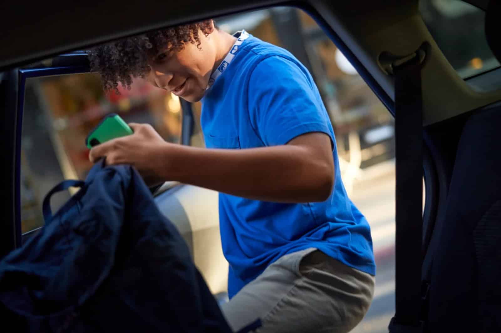 Uber conta teens