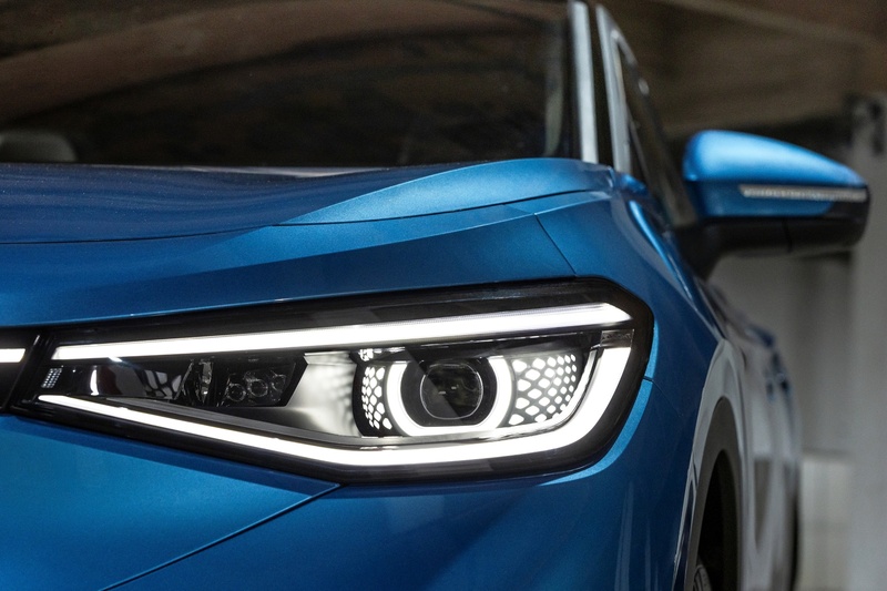 VW ID.4 farol