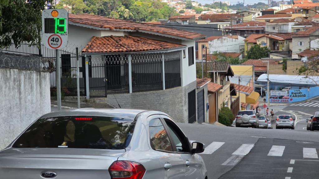 lombada Rua Gino Mazola