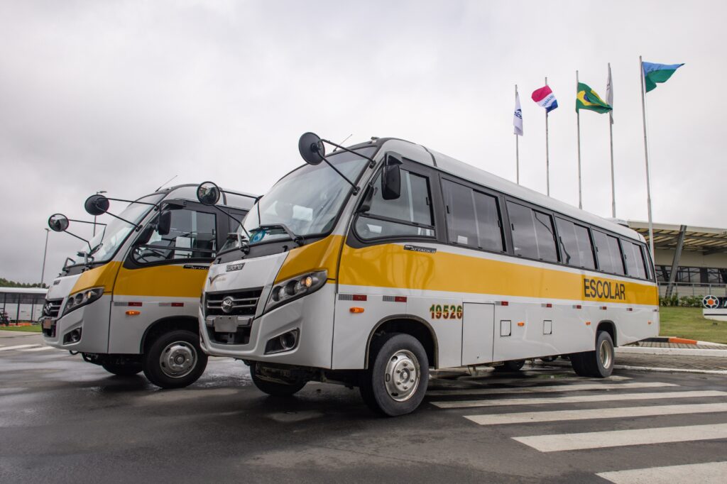 volare transporte escolar