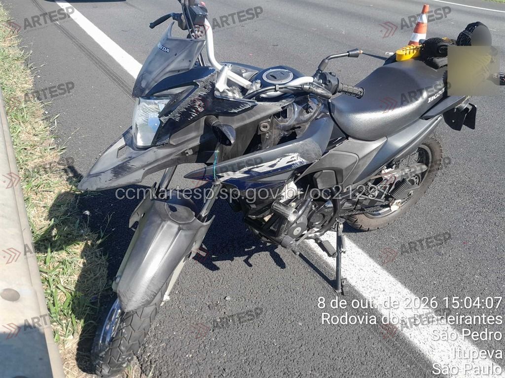 Moto Honda XRE 190 rodovia dos Bandeirantes