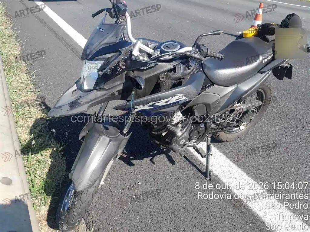 Moto Honda XRE 190 rodovia dos Bandeirantes