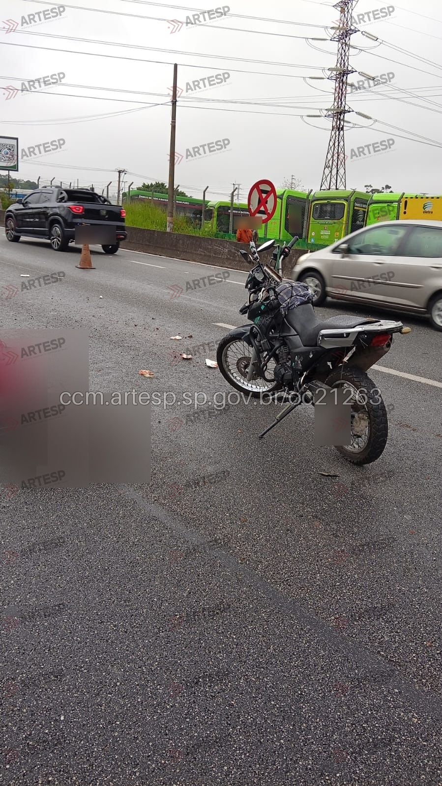 Moto Yamaha Crosser rodovia anchieta