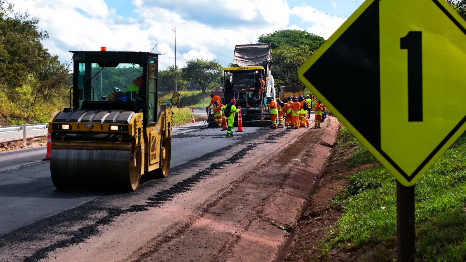 semanal de obras na Fernão Dias